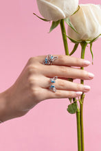 Load image into Gallery viewer, Butterfly Twisted Ring